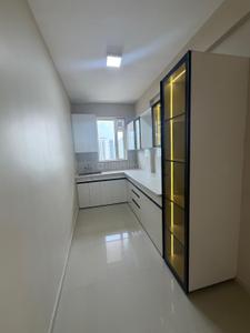 Kitchen Image of 1150 Sq.ft 2.5 BHK Apartment / Flat for sale in Smartworld Orchard, Sector 61 Gurgaon for Rs. 18500000