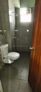 Bathroom Image of 1600 Sq.ft 3 BHK Apartment / Flat for rent in Dutta Tower, Industrial Area Durgapur for Rs. 30000