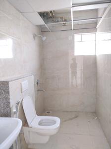 Common Bathroom Image of 1800 Sq.ft 3 BHK Apartment / Flat for rent in Global Techies Town, Thirupalya Bengaluru for Rs. 42000