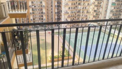 Balcony Image of 1600 Sq.ft 3.5 BHK Apartment / Flat for sale in Amrapali Centurian Park, Noida Extension Greater Noida for Rs. 12800000