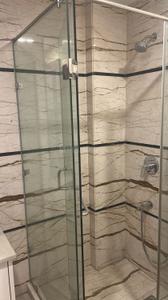 Bathroom Image of 2340 Sq.ft 3 BHK Independent House for rent in Vasant Vihar New Delhi for Rs. 300000