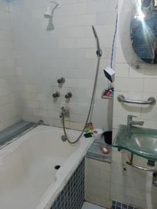 Bathroom Image of 1400 Sq.ft 3 BHK Apartment / Flat for sale in Patuli Kolkata for Rs. 6500000