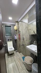Bathroom Image of 750 Sq.ft 2 BHK Apartment / Flat for sale in Mahavir Platinum, Chedda Nagar Mumbai for Rs. 14000000