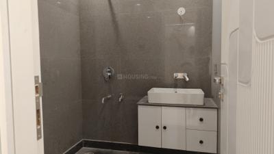 Image of 2100 Sq.ft 4 BHK Builder Floor for sale in Kaushambi, Ghaziabad for Rs. 32000000