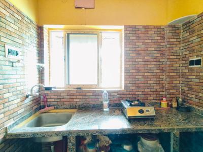 Kitchen Image of 800 Sq.ft 2 BHK Apartment / Flat for sale in Patuli Kolkata for Rs. 2300000
