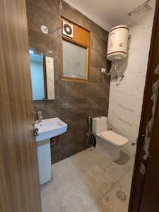 Image of 520 Sq.ft 1 RK Builder Floor for rent in Freedom Fighters Enclave, New Delhi for Rs. 9650