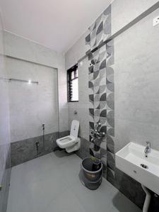 Bathroom Image of Girls pg in Baner, Pune