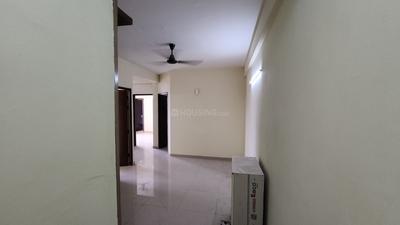 Living Room Image of 950 Sq.ft 3 BHK Apartment / Flat for sale in Pyramid Altia, Sector 70 Gurgaon for Rs. 8650000