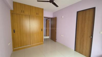 Bedroom Image of 2000 Sq.ft 3 BHK Apartment / Flat for rent in Shiv Ananta, Chandkheda Ahmedabad for Rs. 25000