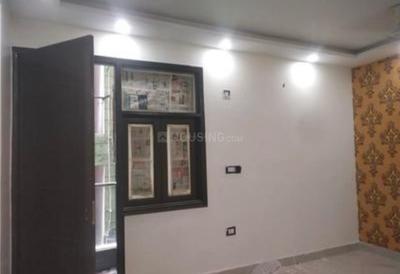 Bedroom Image of 1000 Sq.ft 3 BHK Builder Floor for sale in Govindpuri New Delhi for Rs. 6500000