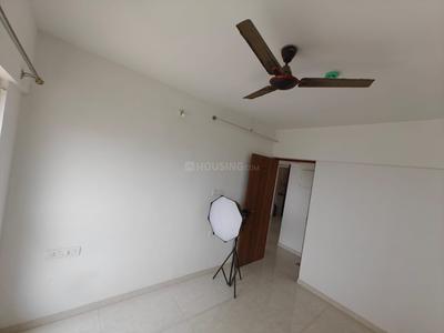 Bedroom Image of 1000 Sq.ft 2 BHK Apartment / Flat for rent in Manhattan, Charholi Budruk Pune for Rs. 25000