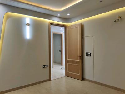 Bedroom Image of 3250 Sq.ft 5 BHK Builder Floor for sale in Kaushambi Ghaziabad for Rs. 48200000