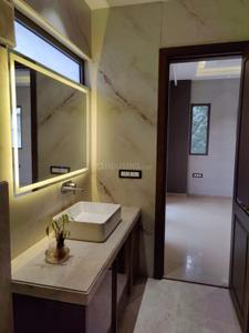 Image of 1900 Sq.ft 3 BHK Builder Floor for sale in Kirti Nagar, New Delhi for Rs. 40000000