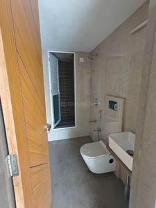 Bathroom Image of 7000 Sq.ft 4.5 BHK Apartment / Flat for sale in Bhagwati 19 East, Nerul Navi Mumbai for Rs. 110000000