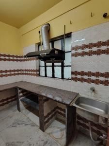 Kitchen Image of 800 Sq.ft 2 BHK Independent House for rent in Raj Mukti, New Alipore Kolkata for Rs. 15500