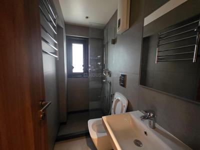 Image of 1000 Sq.ft 2 BHK Apartment / Flat for rent in Piramal Mahalaxmi, Worli, Mumbai for Rs. 180000