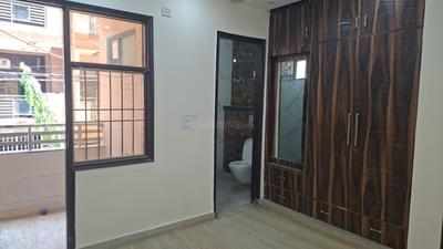 Bedroom Image of 850 Sq.ft 2 BHK Builder Floor for sale in Ashok Nagar New Delhi for Rs. 13000000