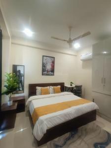 Bedroom Image of 250 Sq.ft 1 BHK Independent House for rent in Sector 51 Gurgaon for Rs. 40000