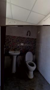 Bathroom Image of 1039 Sq.ft 2 BHK Apartment / Flat for rent in Rise Organic Ghar, Lal Kuan Ghaziabad for Rs. 18000