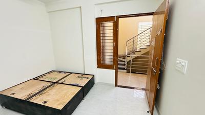 Bedroom Image of 800 Sq.ft 1 RK Builder Floor for rent in Indra Puri Colony Indore for Rs. 9500