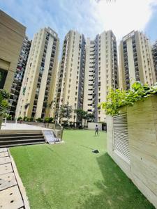 Image of 1530 Sq.ft 3 BHK Apartment / Flat for sale in Nirala Estate , Noida Extension, Greater Noida for Rs. 15500000