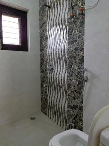 Bedroom Two Image of 1150 Sq.ft 2 BHK Apartment / Flat for rent in Sarita Vihar New Delhi for Rs. 45000