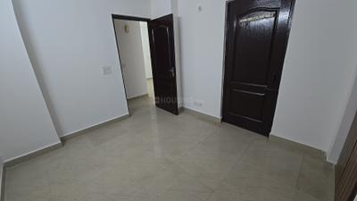 Bedroom Image of 950 Sq.ft 2 BHK Apartment / Flat for sale in Amrapali Zodiac, Sector 120 Noida for Rs. 8600000