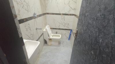 Image of 900 Sq.ft 2 BHK Builder Floor for rent in Moti Nagar, New Delhi for Rs. 30000
