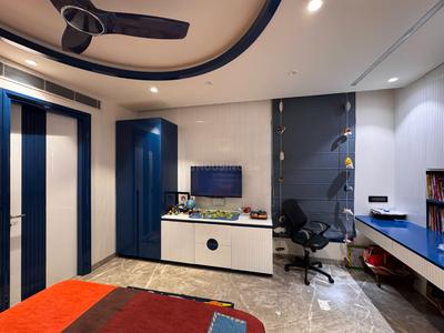 Bedroom Image of 7200 Sq.ft 9 BHK Villa for sale in Palam Vihar Gurgaon for Rs. 200000000