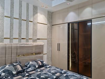 Bedroom Image of 1350 Sq.ft 4 BHK Apartment / Flat for sale in Saarthi Affordable Homes, Uttam Nagar New Delhi for Rs. 13000000