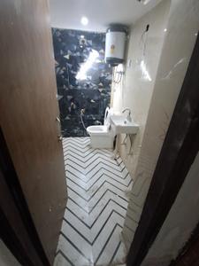 Bedroom Image of 450 Sq.ft 1 BHK Independent House for rent in Old Double Storey, Lajpat Nagar New Delhi for Rs. 25000