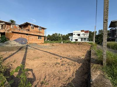 Image of 324 Sq.ft Residential Plot / Land for sale in Mulanthuruthy, Kochi for Rs. 660000