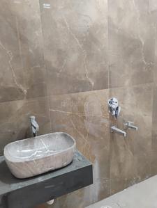 Bathroom Image of 1114 Sq.ft 3 BHK Apartment / Flat for sale in Jaypee Kosmos, Sector 134 Noida for Rs. 12500000