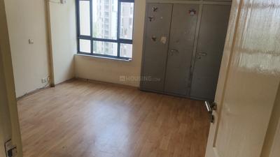 Bedroom Image of 1450 Sq.ft 2 BHK Apartment / Flat for rent in Unitech Horizon, Sector PI Greater Noida for Rs. 20000
