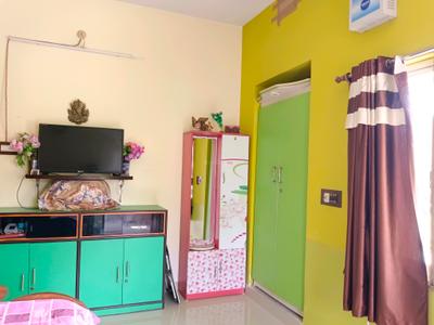 Bedroom Image of 1600 Sq.ft 4 BHK Independent House for sale in Malancha Mahi Nagar Kolkata for Rs. 4200000