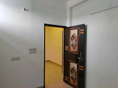 Bedroom Image of 750 Sq.ft 2 BHK Builder Floor for sale in DLF Ankur Vihar Ghaziabad for Rs. 2260084