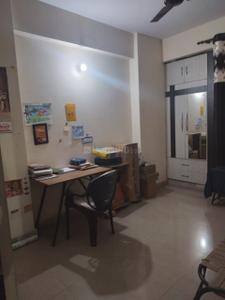 Kitchen Image of 1880 Sq.ft 3.5 BHK Apartment / Flat for sale in  Foster Heights, Crossings Republik Ghaziabad for Rs. 8500000