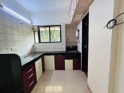 Kitchen Image of 1350 Sq.ft 3 BHK Apartment / Flat for rent in Kothrud Pune for Rs. 60000