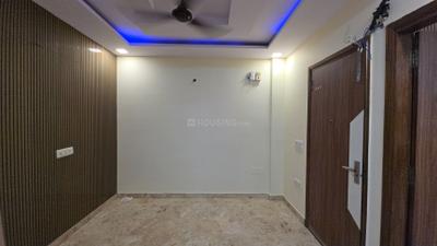 Living Room Image of 600 Sq.ft 2 BHK Builder Floor for rent in Pitampura New Delhi for Rs. 28000
