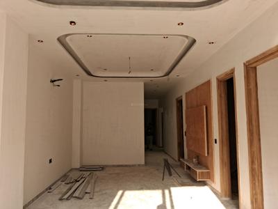 Living Room Image of 1800 Sq.ft 3 BHK Builder Floor for sale in Paschim Vihar New Delhi for Rs. 35000000