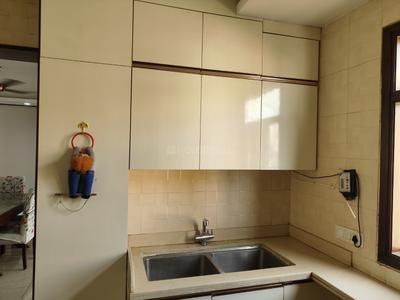 Kitchen Image of 2850 Sq.ft 4 BHK Builder Floor for rent in Sector 46 Gurgaon for Rs. 85000