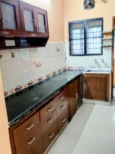 Kitchen Image of 1000 Sq.ft 2 BHK Apartment / Flat for rent in Adambakkam Chennai for Rs. 25000