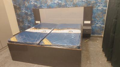 Bedroom Image of 600 Sq.ft 1 RK Apartment / Flat for rent in Sector 17 Gurgaon for Rs. 25000