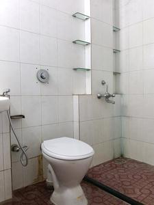 Bedroom One Image of 700 Sq.ft 2 BHK Apartment / Flat for rent in Rosa Manhattan, Hiranandani Estate Thane for Rs. 50000