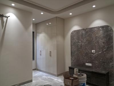 Bedroom Image of 1800 Sq.ft 3 BHK Builder Floor for sale in Paschim Vihar New Delhi for Rs. 36000000