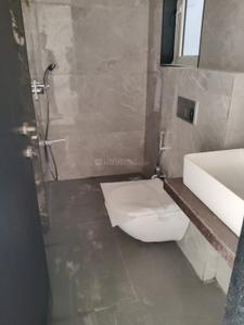 Image of 841 Sq.ft 2 BHK Apartment / Flat for rent in Tristar Bc Corp Arista, Bandra East, Mumbai for Rs. 100000