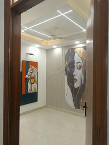 Main Entrance Image of 600 Sq.ft 2 BHK Builder Floor for rent in Dwarka Mor New Delhi for Rs. 21000
