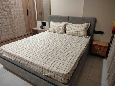 Bedroom Image of 1656 Sq.ft 3 BHK Apartment / Flat for sale in Neelkanth Signature Celestia, Tragad Ahmedabad for Rs. 9700000