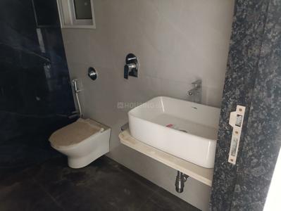 Image of 600 Sq.ft 2 BHK Apartment / Flat for sale in Borivali East, Mumbai for Rs. 15000000