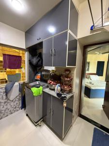Kitchen Image of 900 Sq.ft 2 BHK Apartment / Flat for rent in Kumar Kruti, Kalyani Nagar Pune for Rs. 50000